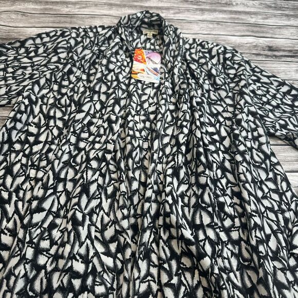 Lily White Women's Lightweight Open Cardigan Abstract White Black XL Extra Large - Picture 3 of 13